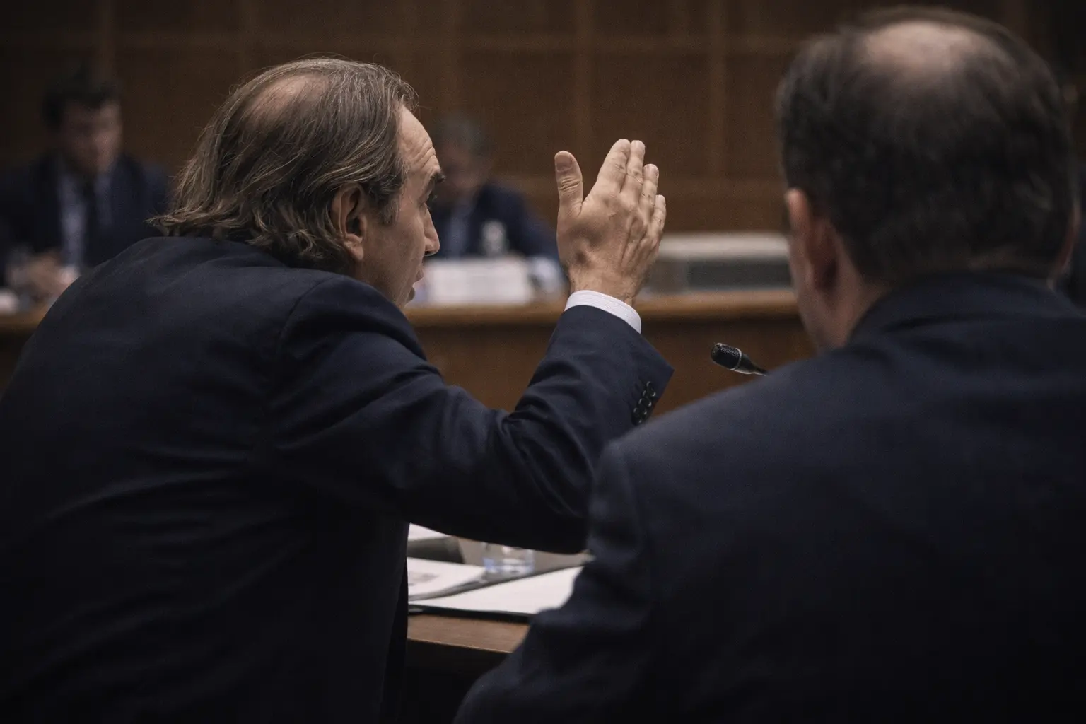 Commission sur l’audiovisuel public : Xavier Niel conteste le rapporteur pendant son audition