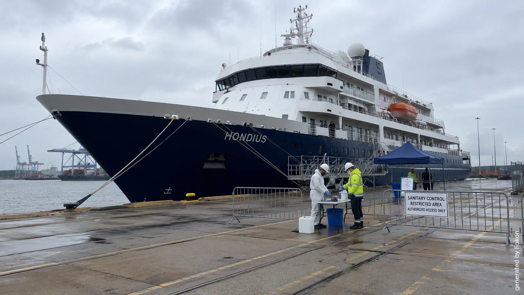 Hantavirus : le MV Hondius accoste à Rotterdam, début des investigations à Ushuaïa