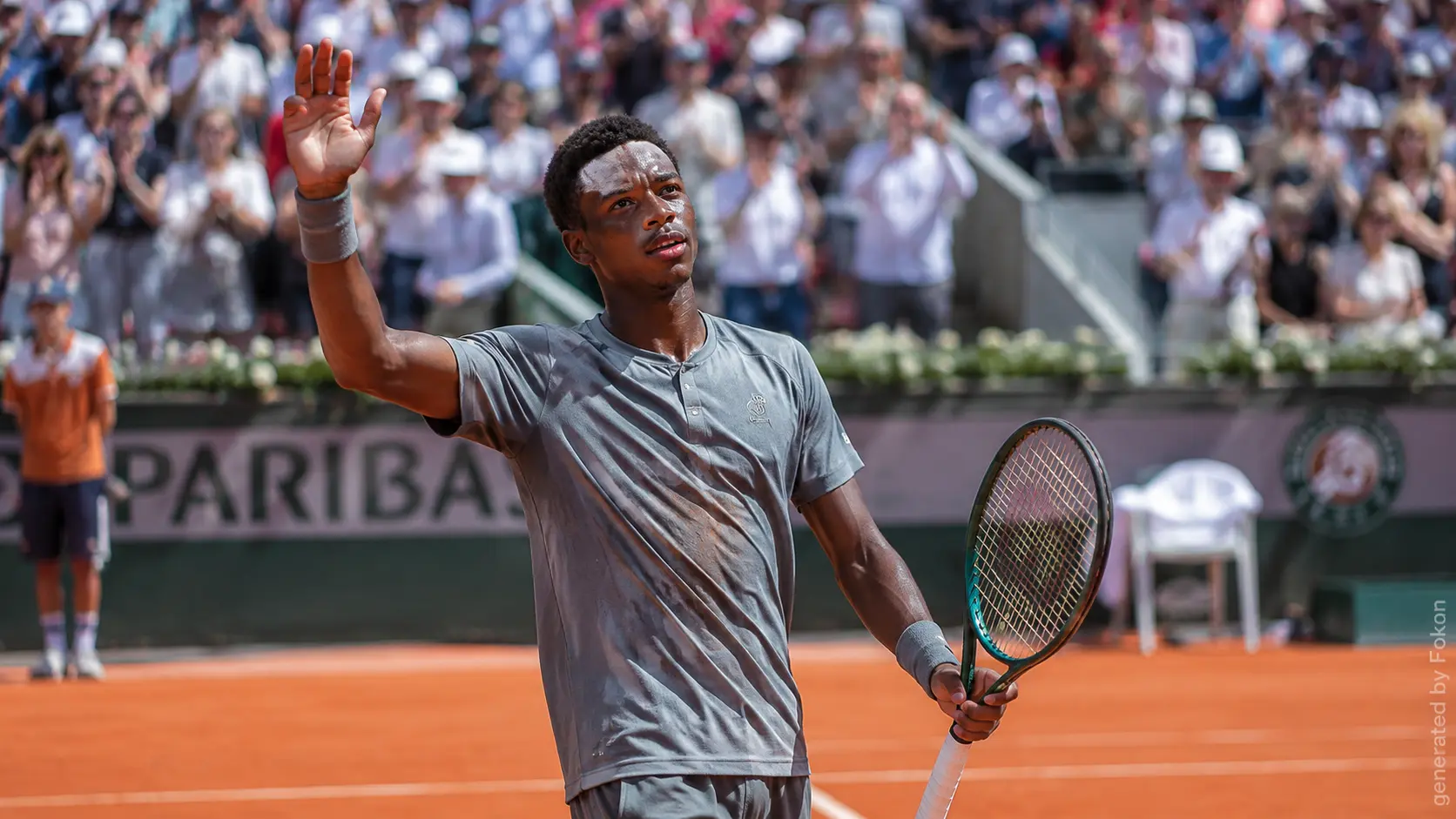 Roland-Garros 2026 : Moïse Kouamé, 17 ans, se qualifie pour le troisième tour après un match marathon en cinq sets