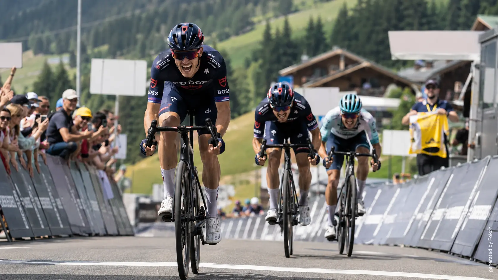 Tour Auvergne-Rhône-Alpes : Maxim Van Gils remporte la 6e étape, Luke Tuckwell s’empare du maillot jaune